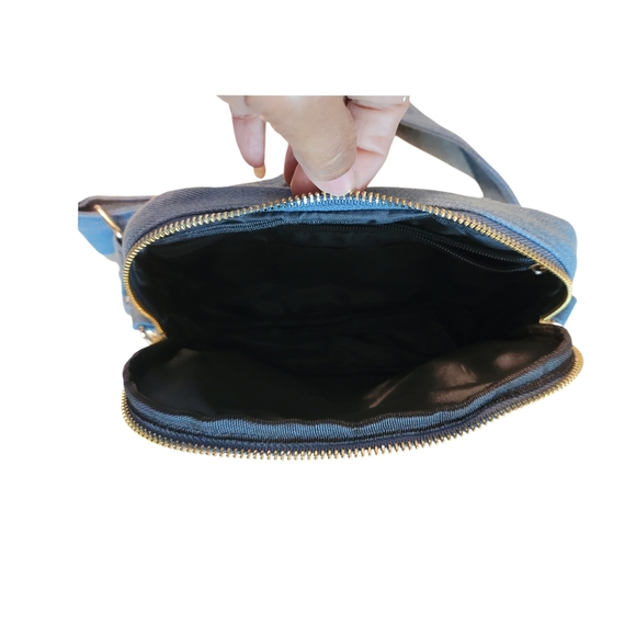 X Marissa Leigh 626  Light Blue Denim Crossbody Chest Fanny Pack HandBag - Picture 6 of 6